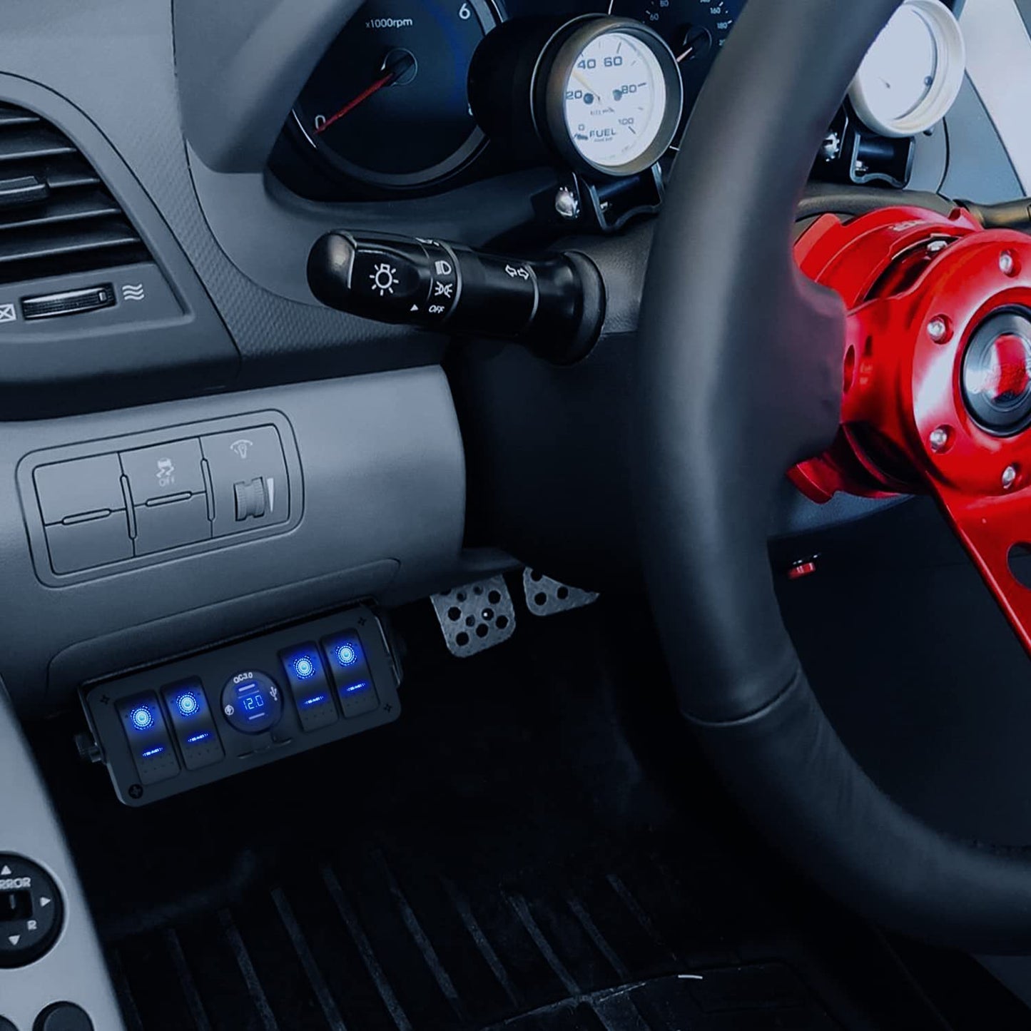 YJ-SPA172 12V/24V 4 Gang LED Rocker Switch Panel Enclosure, Dual USB Charger Port, Digital Voltmeter
